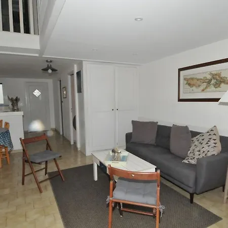 Location A Proximite De La Plage Et Des Commerces Villa La Couarde-sur-Mer